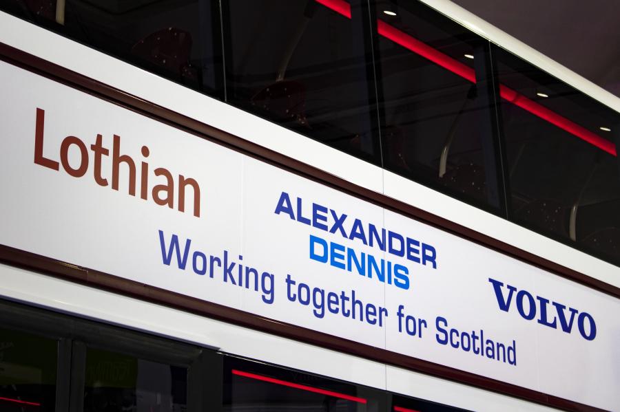 Детали экстерьера Alexander Dennis Enviro400XLB 2018 года  (фото 5 из 6)